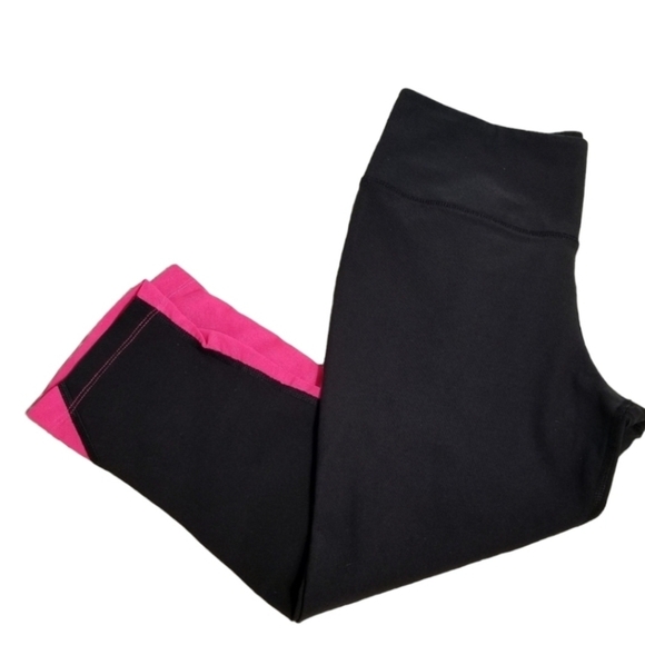 Nike Leggings Bundle | 3 Pair Size Small | Dri-Fit Capri & Full Length - Picture 7 of 16